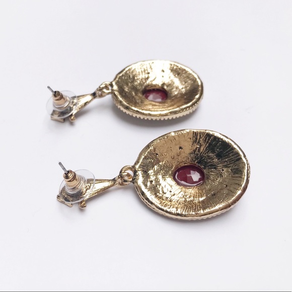 Gold/bronze earrings with rhinestones & red accent - Picture 8 of 8